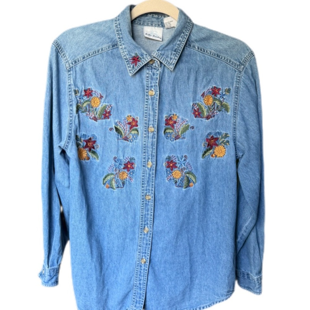 Bobbie Brooks Women’s Denim Shirt Small- Embroidered Floral Western Button Down